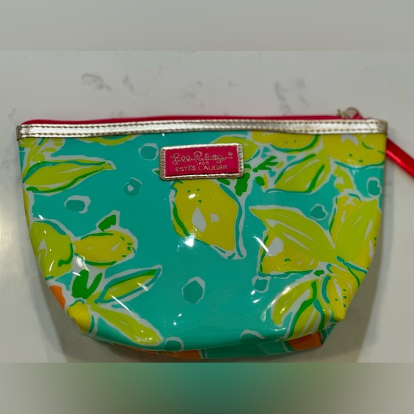 Estee Lauder Handbags - NEW Lilly Pulitzer Estee Lauder Plastic Cosmetic Makeup Purse Clutch Bag GREEN
